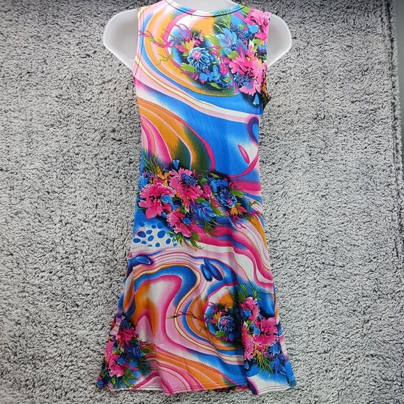T-C Fashion Midi Dress. Woman's XS. Tropical Print. A- line, V-neck Beach Vibe. - Picture 5 of 7